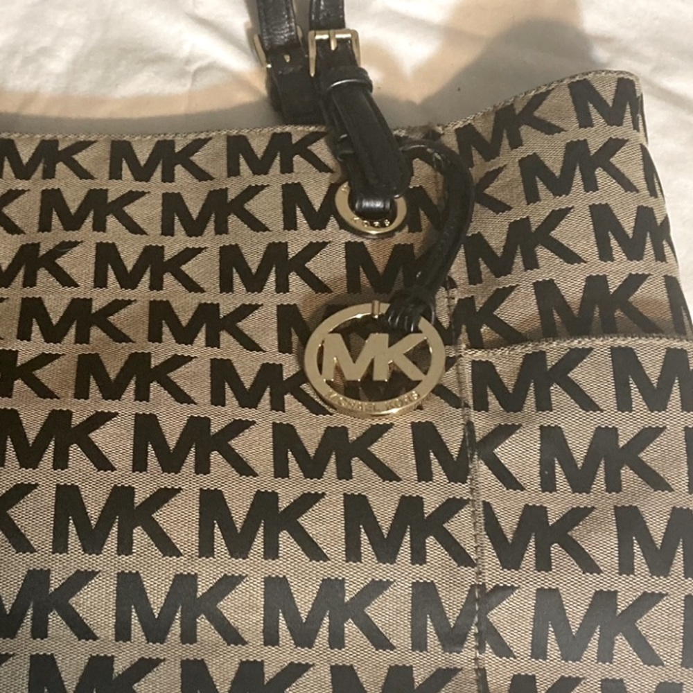Michael Kors Large Logo Hand Bag